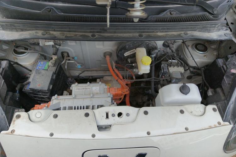Used Wuling Hongguang MINIEV 2025 Four-Door Version Advanced Edition Engine Bay