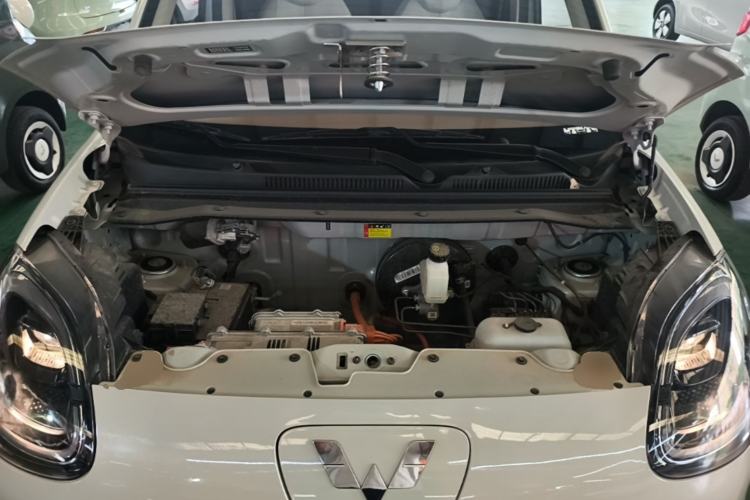 Used Wuling Hongguang MINIEV 2025 Four-Door Version Advanced Edition Engine Bay