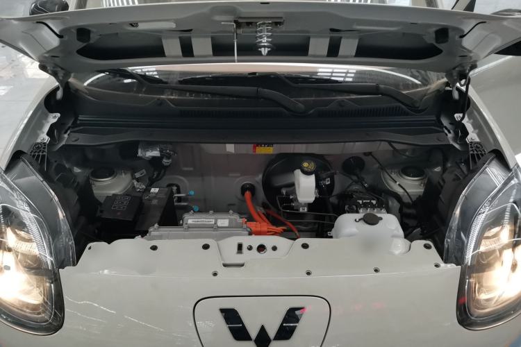 Used Wuling Hongguang MINIEV  Engine Bay