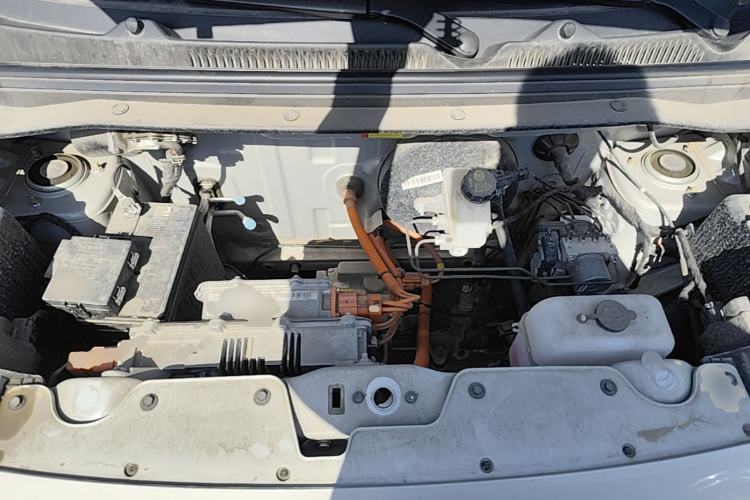 Used Wuling Hongguang MINIEV 2025 Four-Door Version Advanced Edition Engine Bay