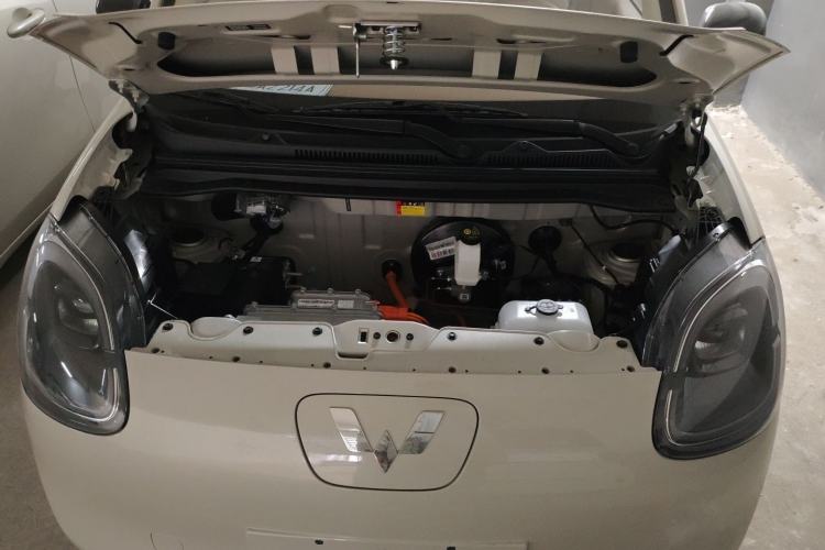 Used Wuling Hongguang MINIEV 2025 Four-Door Version Advanced Edition Engine Bay