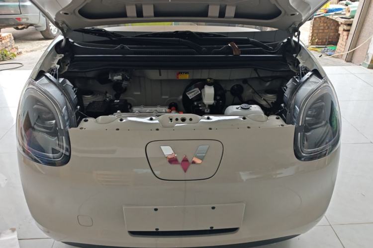 Used Wuling Hongguang MINIEV 2025 Four-Door Version Advanced Edition Engine Bay