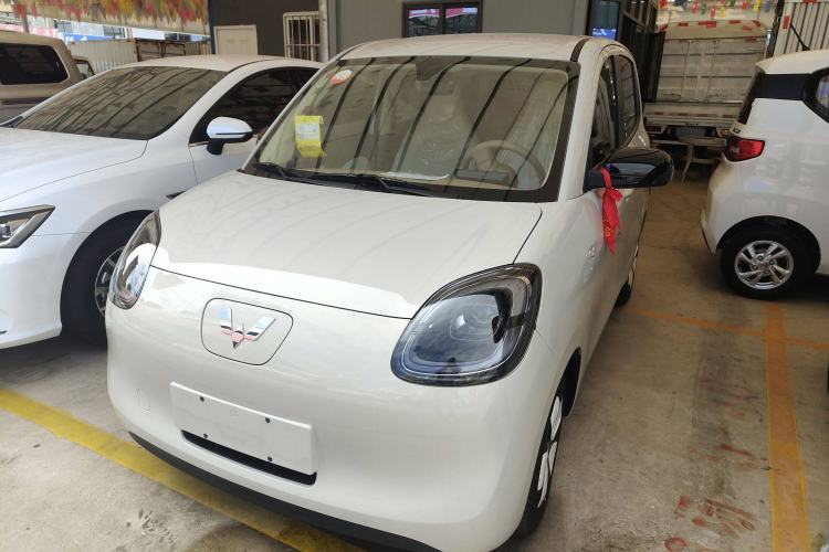 Used Wuling Hongguang MINIEV 2025 Four-Door Version Advanced Edition Exterior 1
