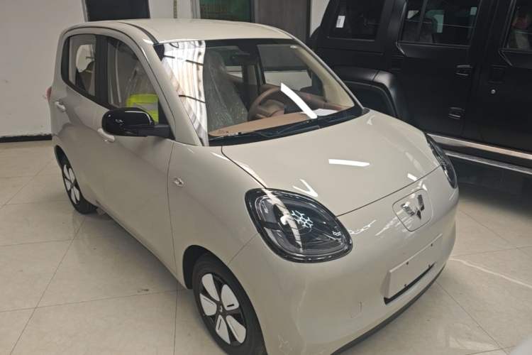 Used Wuling Hongguang MINIEV 2025 Four-Door Version Premium Edition Exterior 1