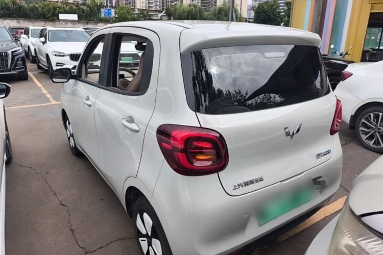 Used Wuling Hongguang MINIEV 2025 Four-Door Version Advanced Edition Exterior 2