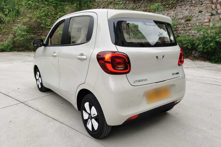 Used Wuling Hongguang MINIEV 2025 Four-Door Version Advanced Edition Exterior 3