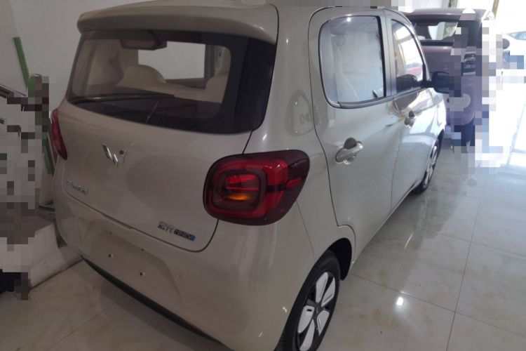 Used Wuling Hongguang MINIEV 2025 Four-Door Version Advanced Edition Exterior 3