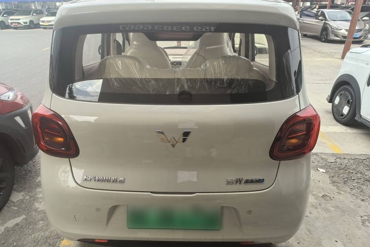 Used Wuling Hongguang MINIEV 2025 Four-Door Version Advanced Edition Exterior 4