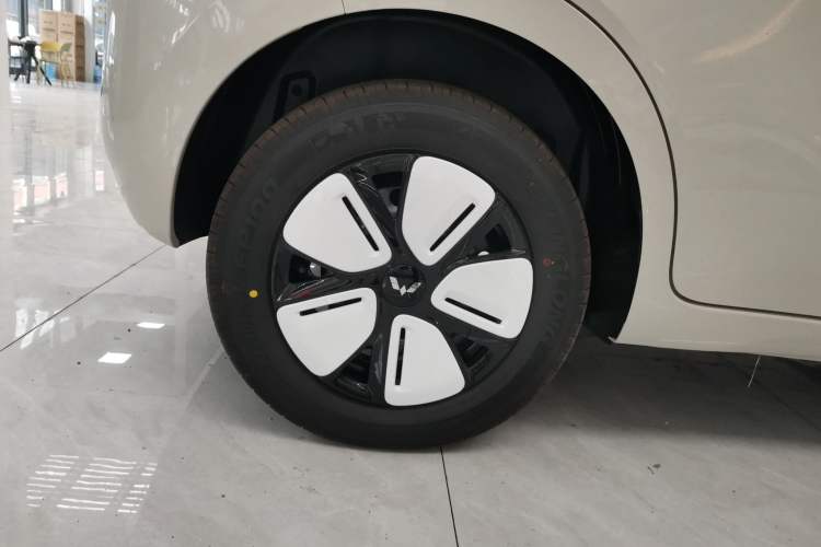 Used Wuling Hongguang MINIEV  Exterior 5