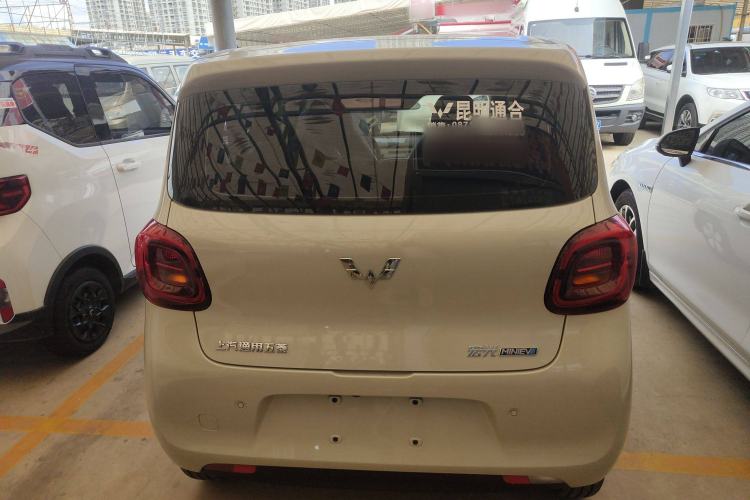 Used Wuling Hongguang MINIEV 2025 Four-Door Version Advanced Edition Exterior 5