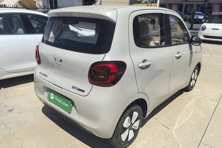 Used Wuling Hongguang MINIEV 2025 Four-Door Version Advanced Edition Exterior 7