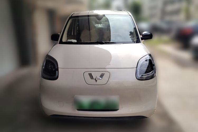 Used Wuling Hongguang MINIEV 2025 Four-Door Version Advanced Edition Front