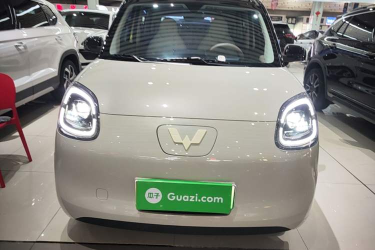 Used Wuling Hongguang MINIEV 2025 Four-Door Version Zhenxiang+ Edition Front