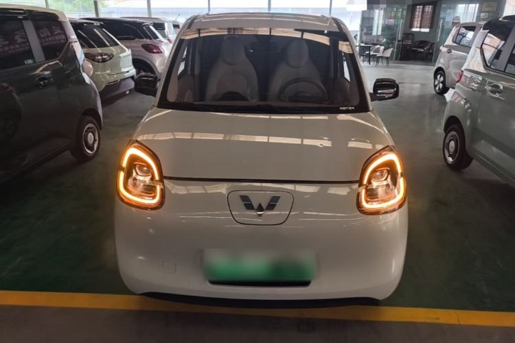 Used Wuling Hongguang MINIEV 2025 Four-Door Version Advanced Edition Front