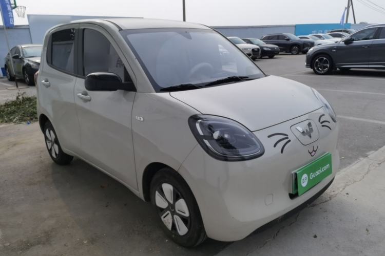 Used Wuling Hongguang MINIEV 2025 Four-Door Version Advanced Edition Front Right 45 Deg
