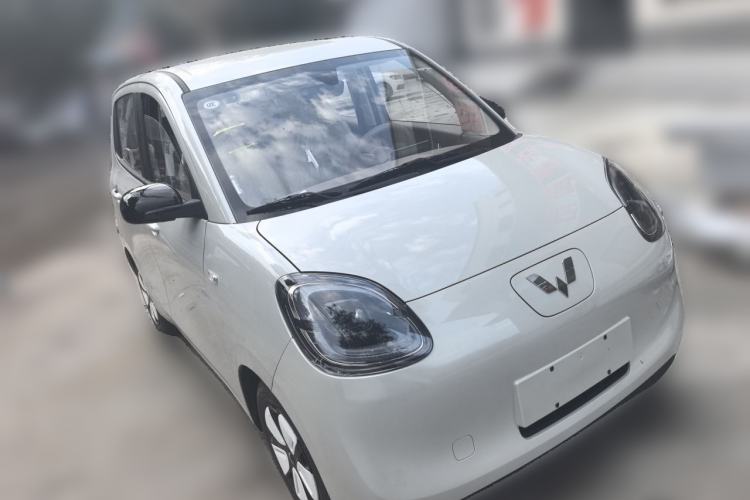 Used Wuling Hongguang MINIEV 2025 Four-Door Version Advanced Edition Front Right 45 Deg