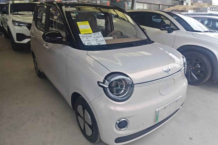 Used Wuling Hongguang MINIEV 2025 Four-Door Version Advanced Edition Front Right 45 Deg