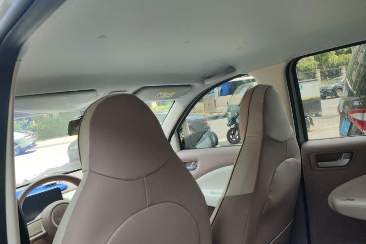 Used Wuling Hongguang MINIEV 2025 Four-Door Version Advanced Edition Headliner