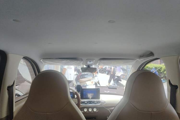 Used Wuling Hongguang MINIEV 2025 Four-Door Version Zhenxiang+ Edition Headliner