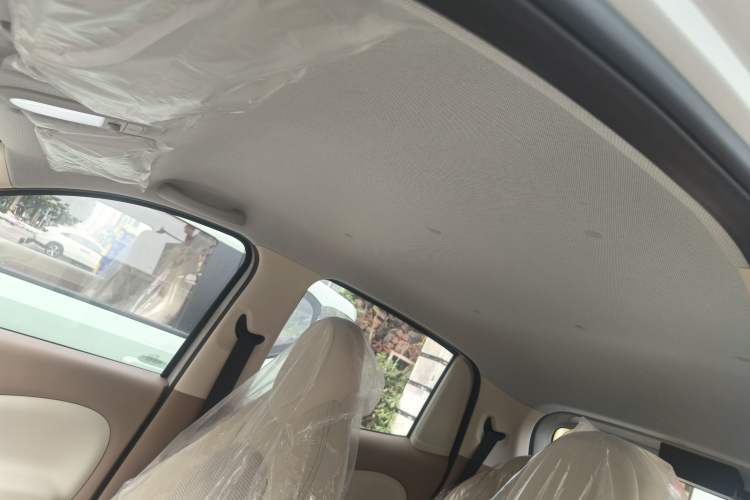 Used Wuling Hongguang MINIEV 2025 Four-Door Version Advanced Edition Headliner