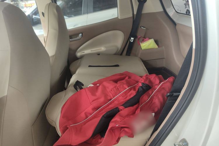Used Wuling Hongguang MINIEV 2025 Four-Door Version Advanced Edition Interior 1