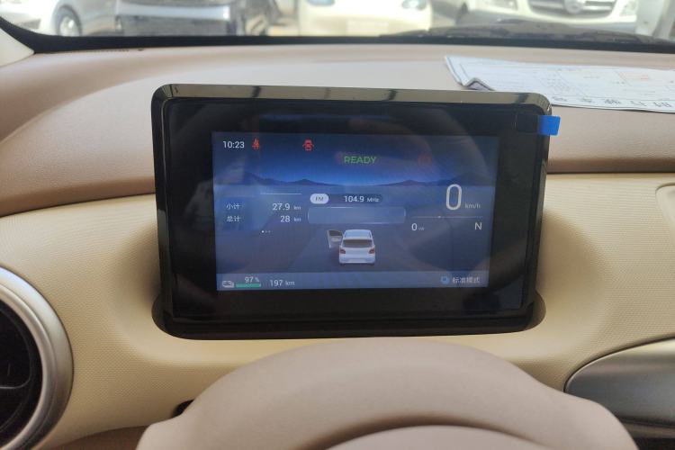 Used Wuling Hongguang MINIEV 2025 Four-Door Version Advanced Edition Interior 3