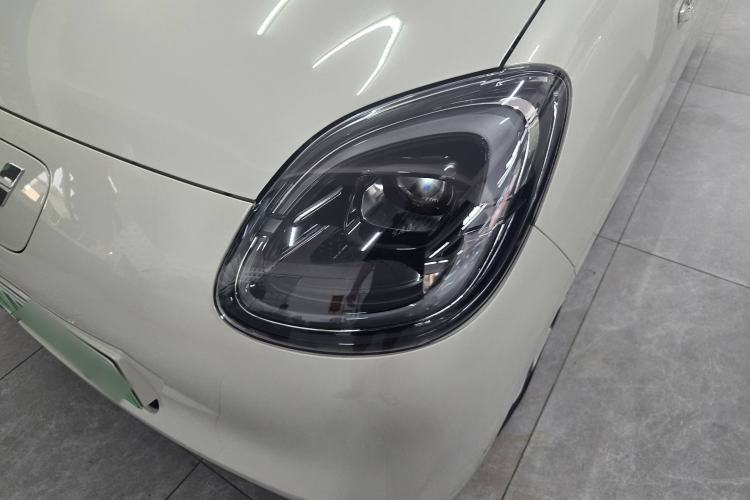 Used Wuling Hongguang MINIEV 2025 Four-Door Version Advanced Edition Left Front Headlight