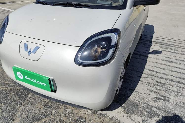Used Wuling Hongguang MINIEV 2025 Four-Door Version Advanced Edition Left Front Headlight