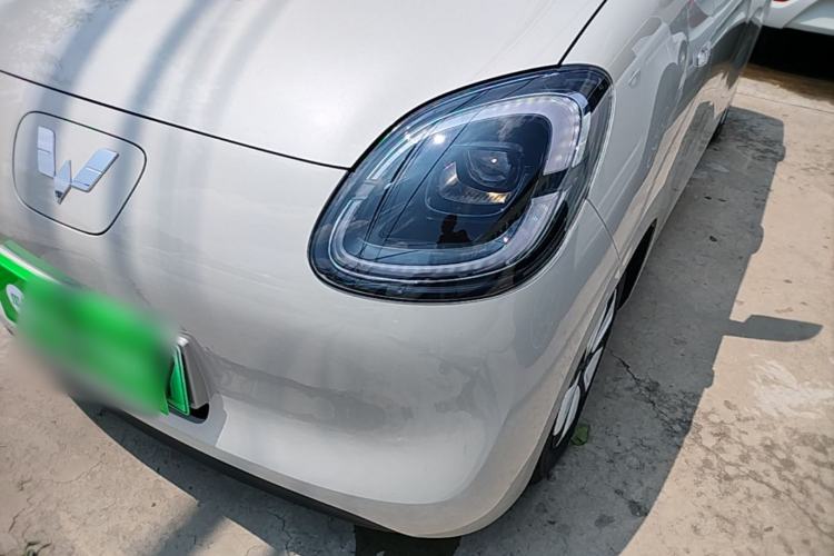 Used Wuling Hongguang MINIEV 2025 Four-Door Version Advanced Edition Left Front Headlight