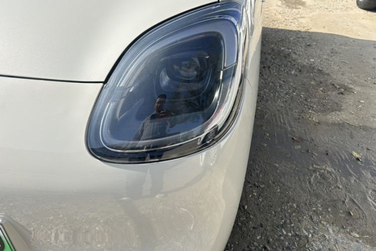 Used Wuling Hongguang MINIEV 2025 Four-Door Version Advanced Edition Left Front Headlight