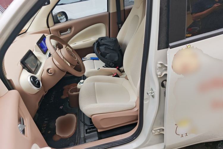 Used Wuling Hongguang MINIEV 2025 Four-Door Version Advanced Edition Left Front Seat