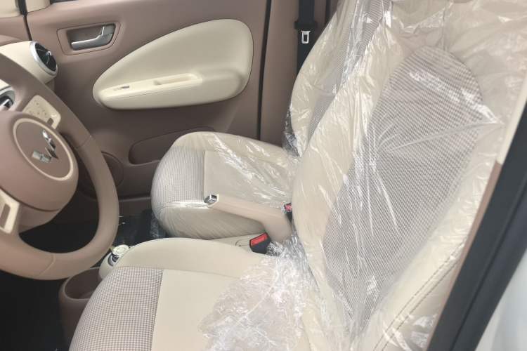 Used Wuling Hongguang MINIEV 2025 Four-Door Version Advanced Edition Left Front Seat