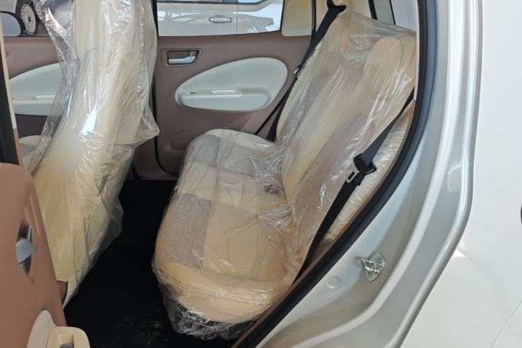 Used Wuling Hongguang MINIEV 2025 Four-Door Version Advanced Edition Left Rear Seat