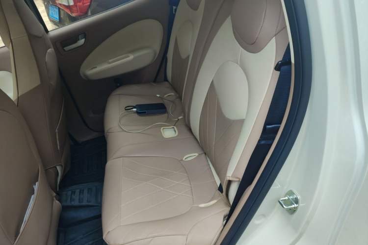 Used Wuling Hongguang MINIEV 2025 Four-Door Version Advanced Edition Left Rear Seat