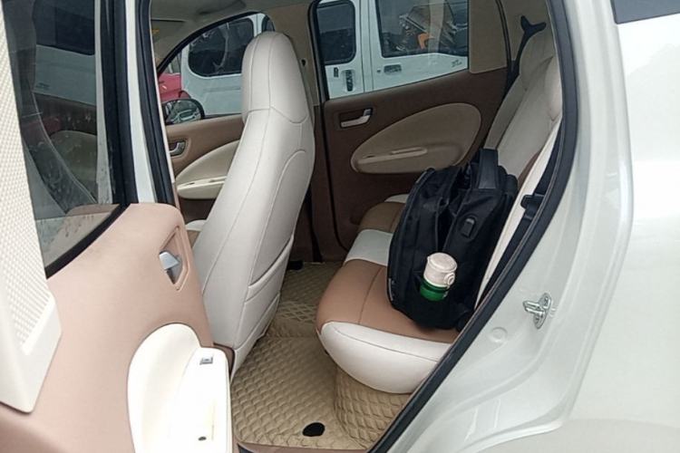 Used Wuling Hongguang MINIEV 2025 Four-Door Version Zhenxiang+ Edition Left Rear Seat
