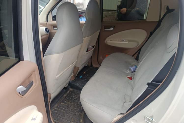 Used Wuling Hongguang MINIEV 2025 Four-Door Version Advanced Edition Left Rear Seat