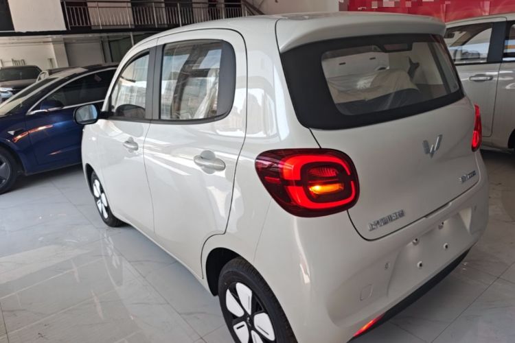 Used Wuling Hongguang MINIEV 2025 Four-Door Version Advanced Edition Rear