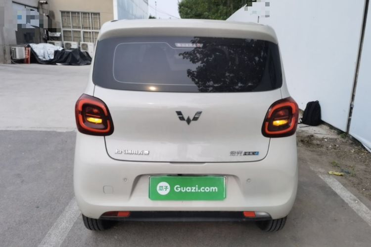 Used Wuling Hongguang MINIEV 2025 Four-Door Version Advanced Edition Rear