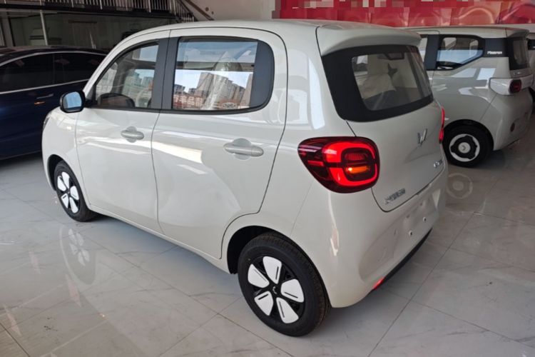 Used Wuling Hongguang MINIEV 2025 Four-Door Version Advanced Edition Rear Left 45 Deg