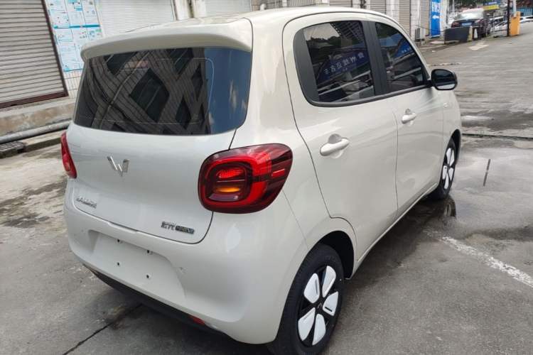 Used Wuling Hongguang MINIEV 2025 Four-Door Version Advanced Edition Rear Right 45 Deg