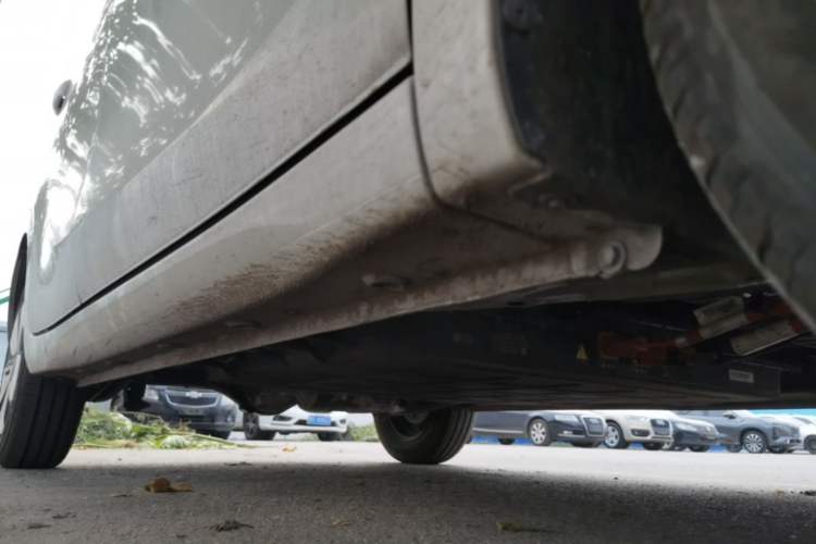 Used Wuling Hongguang MINIEV 2025 Four-Door Version Advanced Edition Right Side Sill