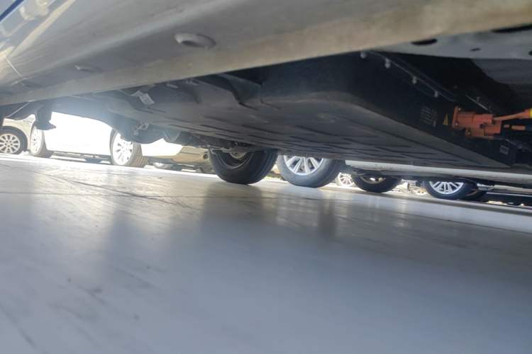Used Wuling Hongguang MINIEV 2025 Four-Door Version Advanced Edition Right Side Sill