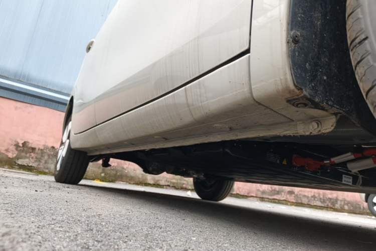 Used Wuling Hongguang MINIEV 2025 Four-Door Version Advanced Edition Right Side Sill