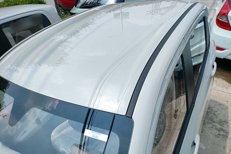 Used Wuling Hongguang MINIEV 2025 Four-Door Version Advanced Edition Roof