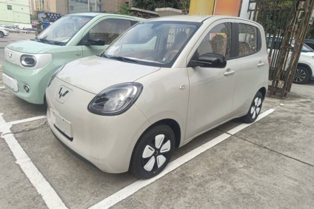 Used Wuling Hongguang MINIEV 2025 Four-Door Version Advanced Edition