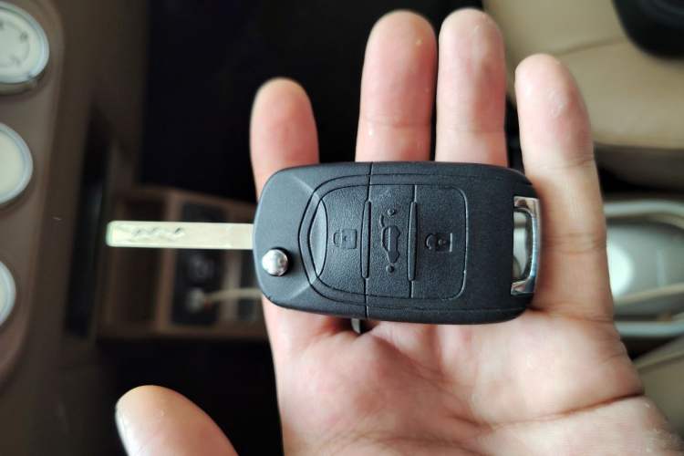 Used Wuling Hongguang MINIEV 2025 Four-Door Version Advanced Edition Vehicle Key