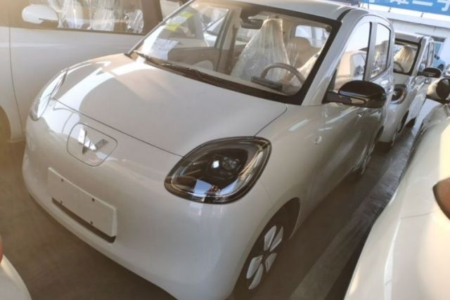 Used Wuling Hongguang MINIEV 2025 Four-Door Version Advanced Edition