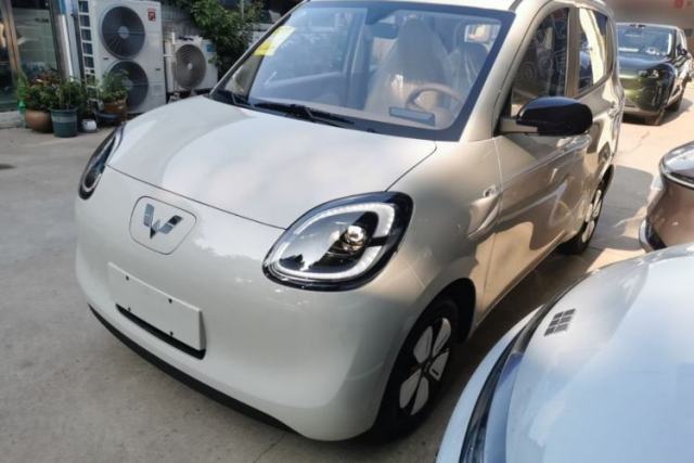 Used Wuling Hongguang MINIEV 2025 Four-Door Version Advanced Edition