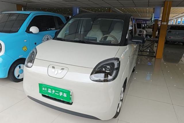 Używany Wuling Hongguang MINIEV 2025 Four-Door Version Zhenxiang+ Edition