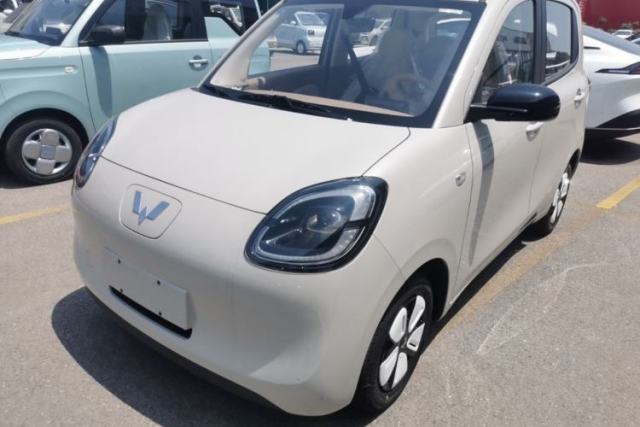Used Wuling Hongguang MINIEV 2025 Four-Door Version Advanced Edition